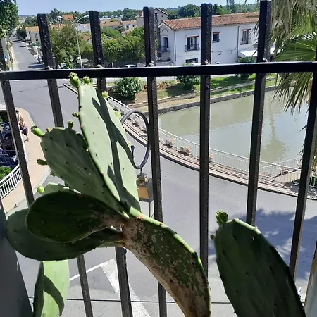 Maison Du Canal Hotel 2*